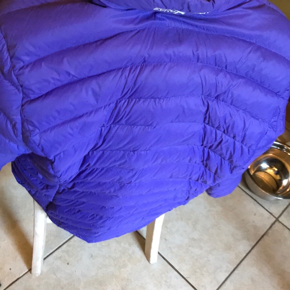 Zero jacket purple warm but light weight - Picture 2 of 5